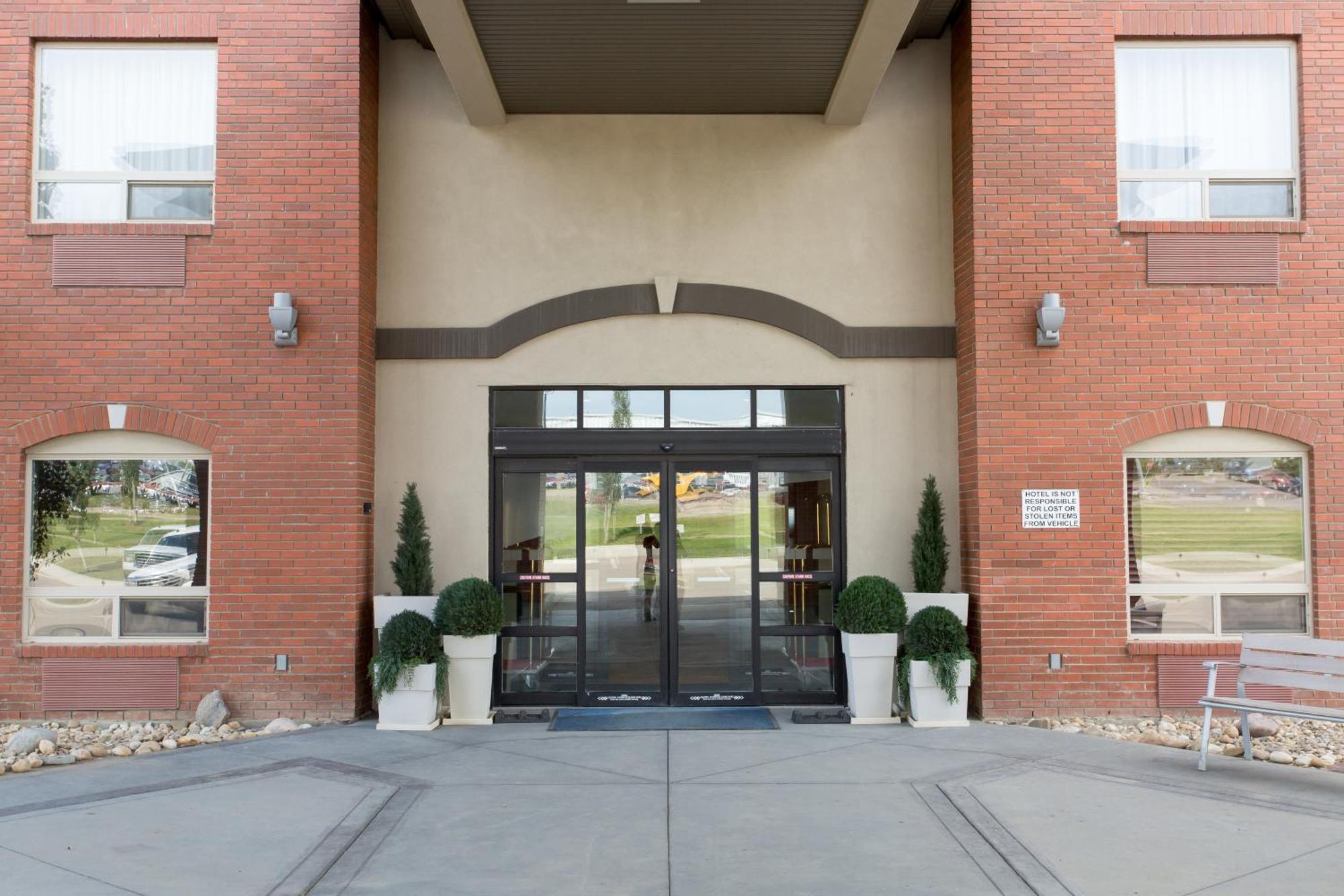 Holiday Inn Express & Suites Drayton Valley By Ihg Esterno foto
