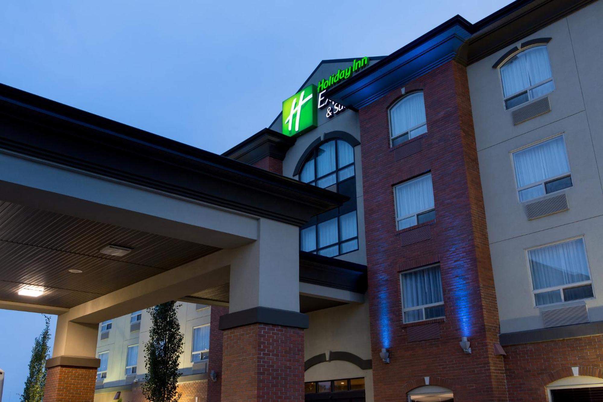 Holiday Inn Express & Suites Drayton Valley By Ihg Esterno foto